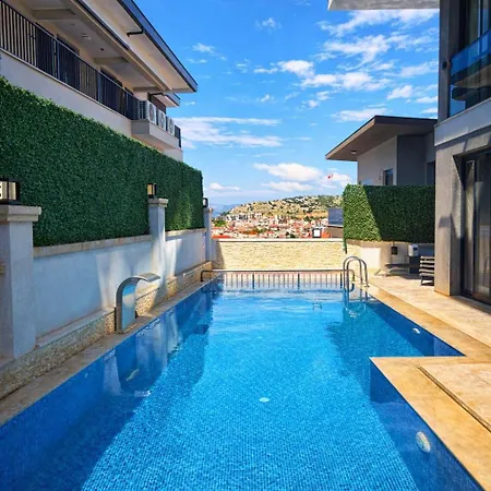 Calis * Çeşme